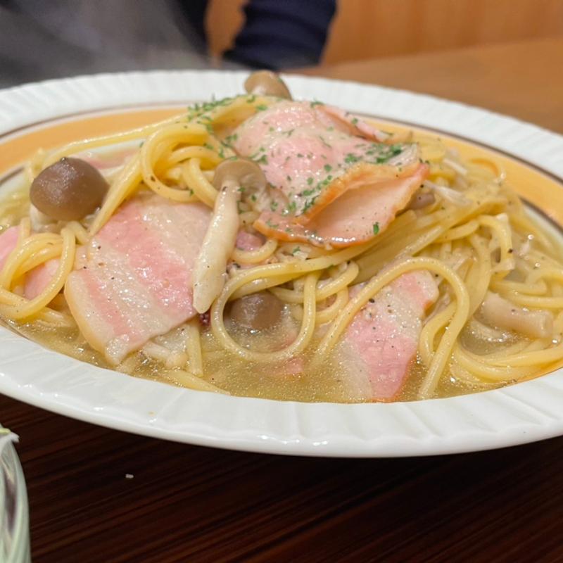 ベーコンと木の子のスープスパゲッティ(こみや食堂)