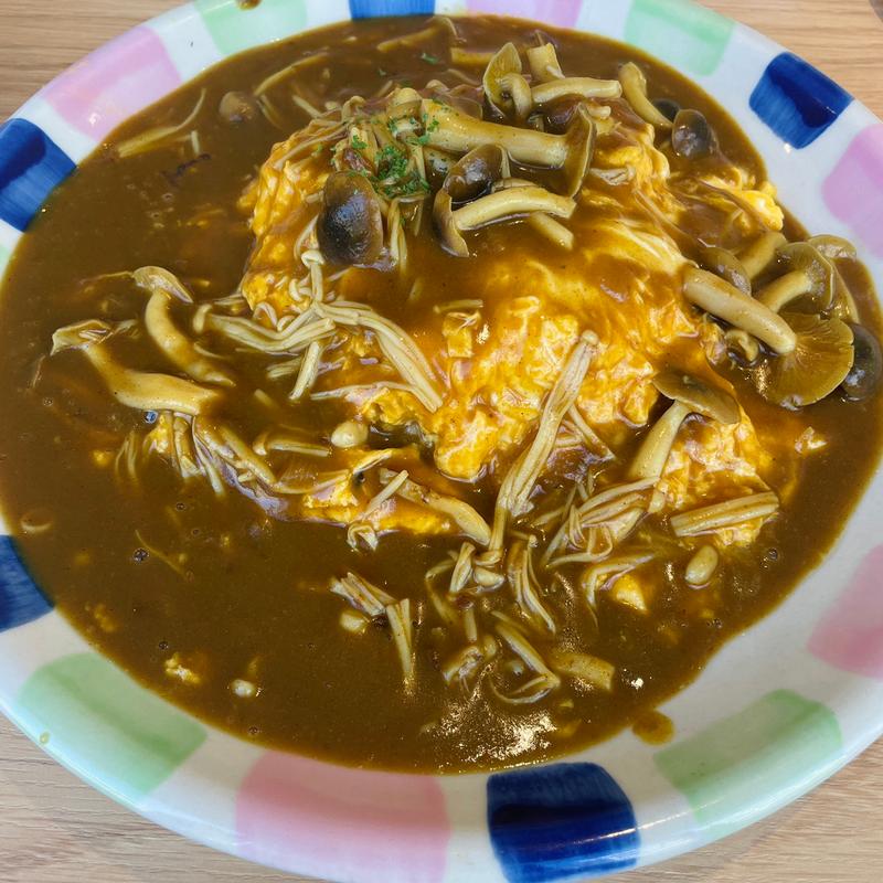 オムカレー(よろずや)