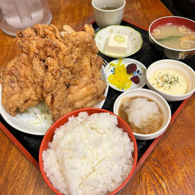 どデカイからあげ定食(おさむ)