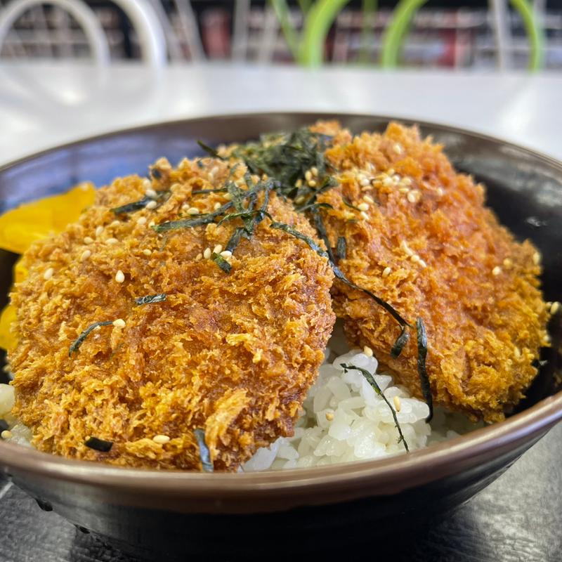 新潟名物たれカツ丼　大盛り(神立スノーリゾート キッチン 山小屋あじと)