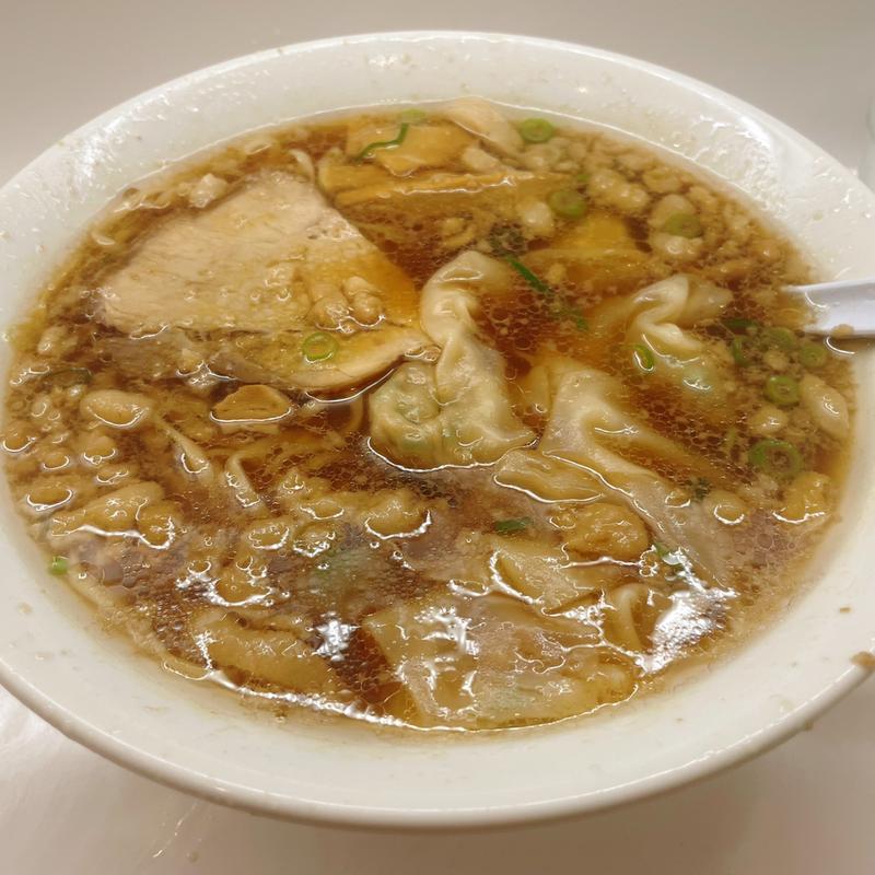 ワンタン麺(中華そば 朱)