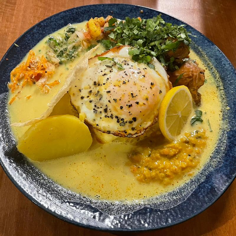 (スパイスカレー キテレツ)