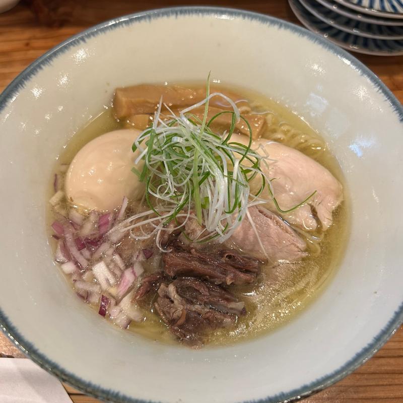 暴尾異ラーメン（味玉トッピング）(鶏屋 香車)