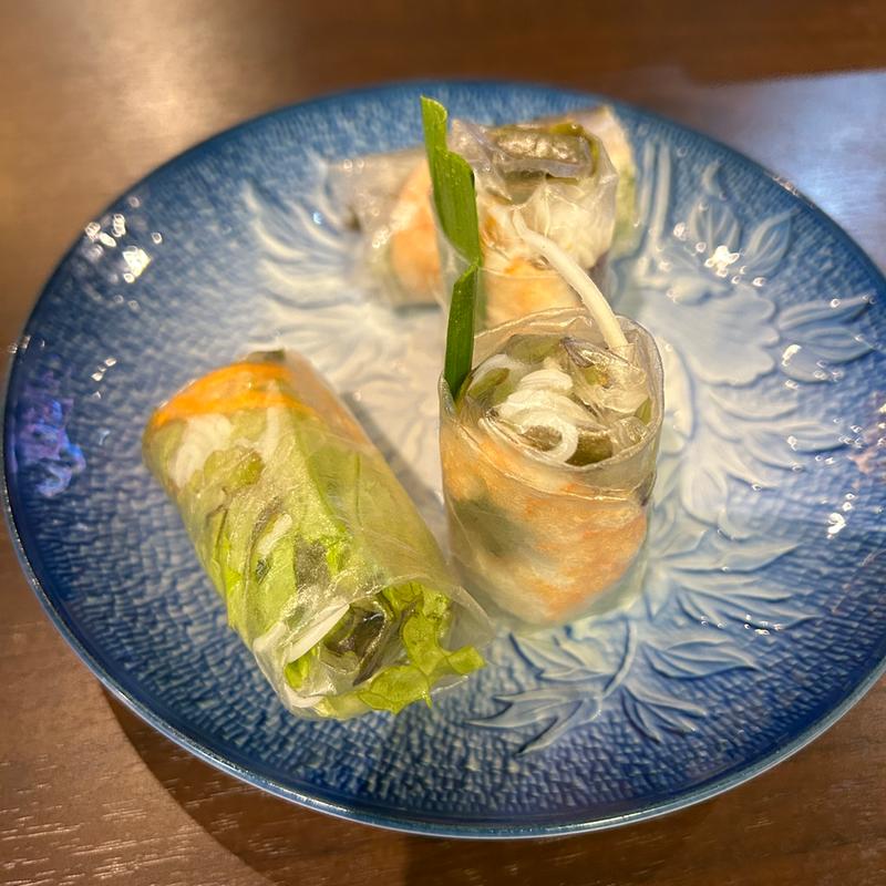 エビと豚肉の生春巻き（2本）(Vietnam 151A Cafe Restaurant)