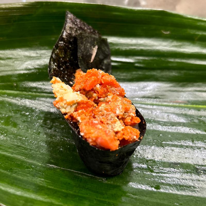 香箱蟹(彌助鮨(やすけずし))