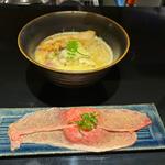 牡蠣白湯ラーメンプラス肉寿司(牡蠣ラーメン NEXT□（ネクストしかく）)