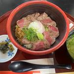 赤牛丼(あか牛レストラン よかよか )