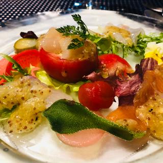 旬の魚のカルパッチョ(フランス厨房 旬彩 中央駅店 )