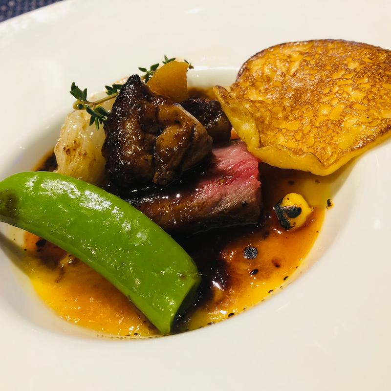 黒毛和牛日本一 中山牛のサーロインの鉄板ステーキ ロッシーニ風(フランス厨房 旬彩 中央駅店 )