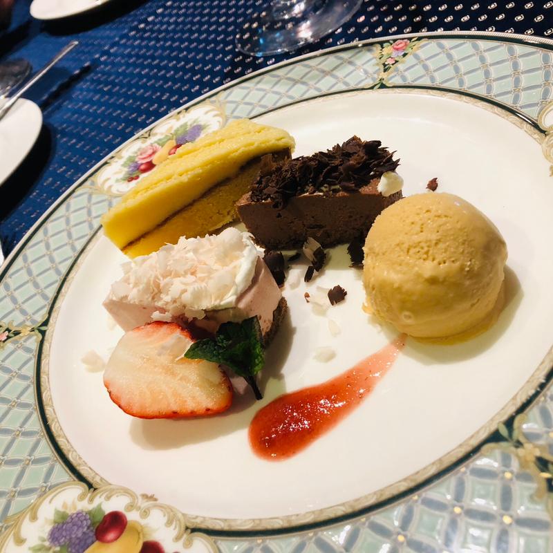 春のスペシャルデセール(フランス厨房 旬彩 中央駅店 )