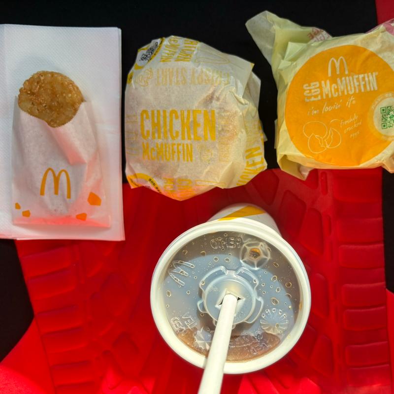 朝マックセット+チキンマフィン(マクドナルド ２９６八千代パルル店)