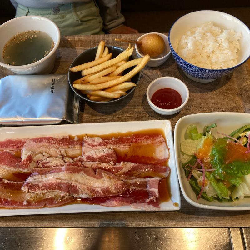 (プレミアムカルビ 港北日吉店)