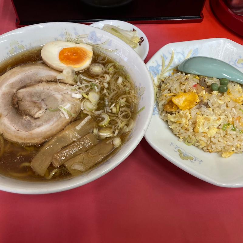 ラーメン　半チャーハンセット(天龍)