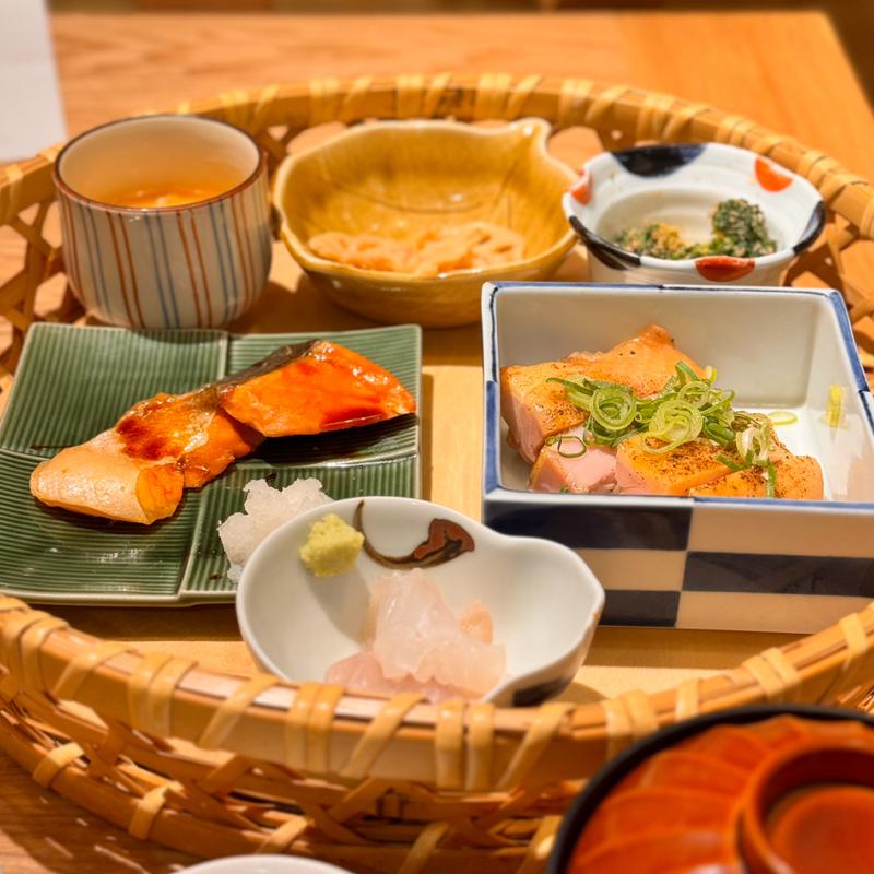 ちょっと贅沢籠盛り御膳(ニホンの食卓 TSUKUMI ルミネ荻窪店)