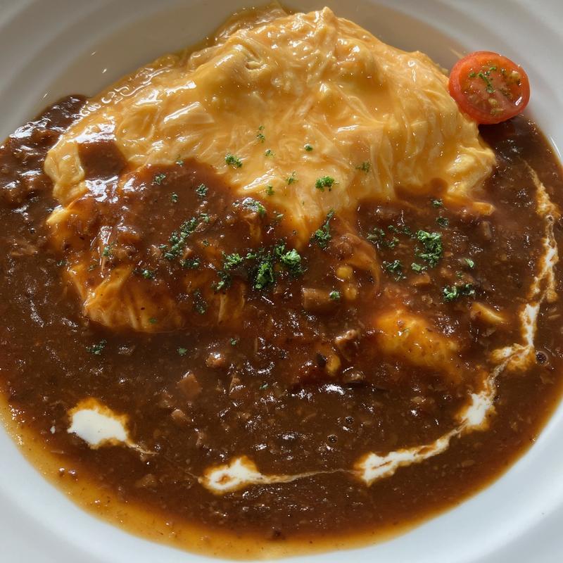 とろとろ卵のオムライス特製きのこデミグラスソース(リトルシェフ)