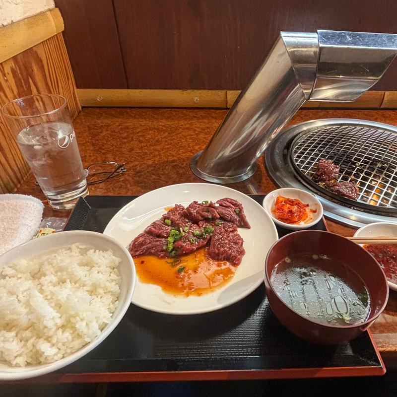 大盛焼肉定食(サガリ)(炭火ホルモン吟)