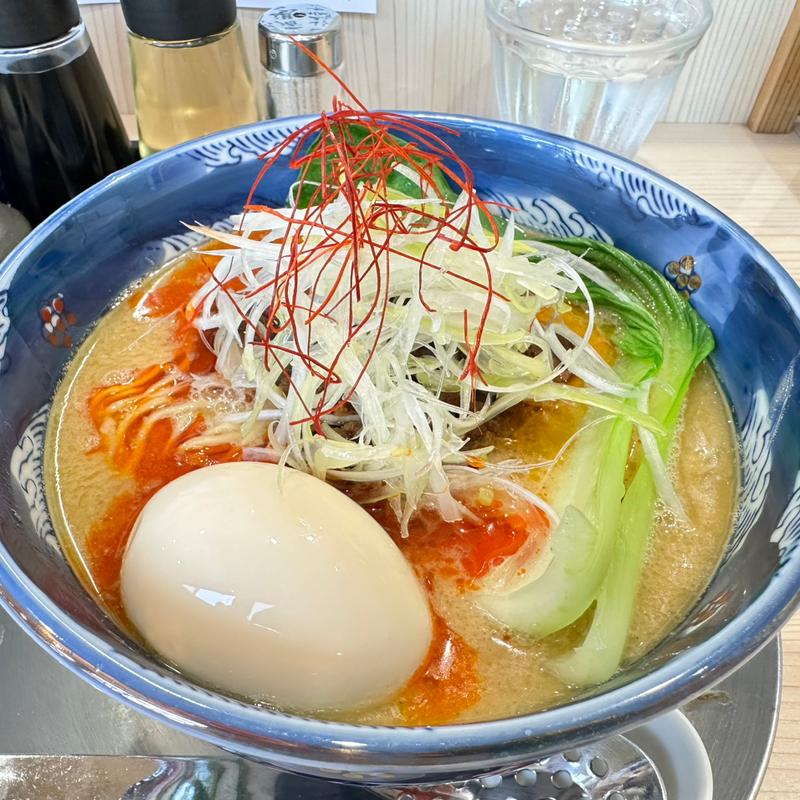 煮干し豚清湯の牛挽肉担々麺(ラーメン専科 竹末食堂)