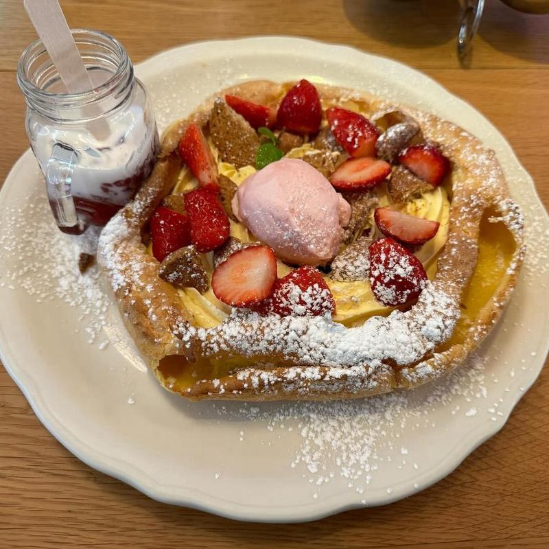 いちごミルクベイビー(オリジナルパンケーキハウス 吉祥寺店 （The Original PANCAKE HOUSE）)