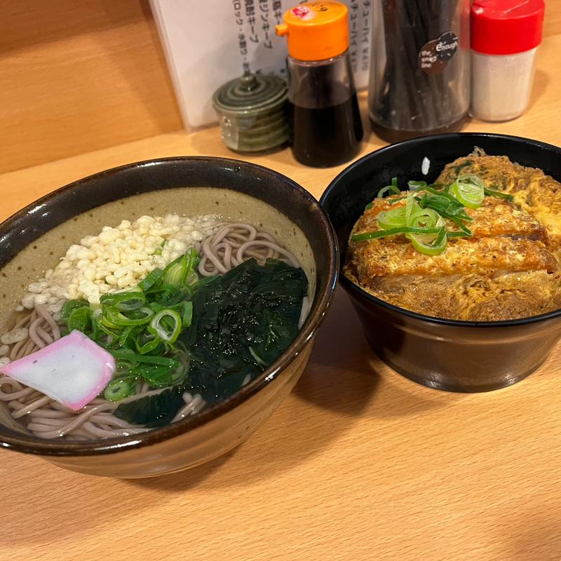 小かつ丼＋そば(呑み処 二葉食堂)