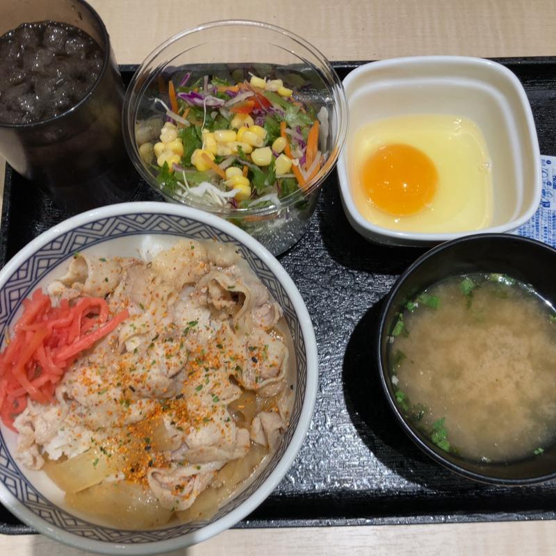 豚丼サラダセット(吉野家 恵比寿駅前店)