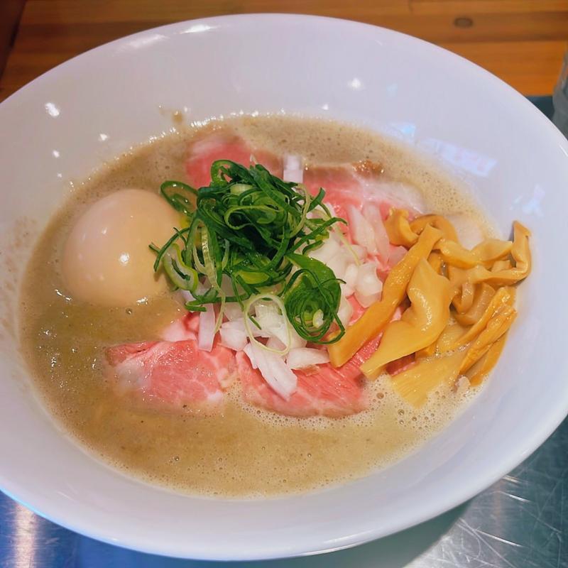 鶏白湯味玉醤油らーめん(大阪 鶏白湯らーめん 鶏之諺 ~TORINO KOTOWAZA~)
