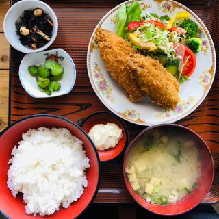 魚フライ定食(浜の茶屋 )
