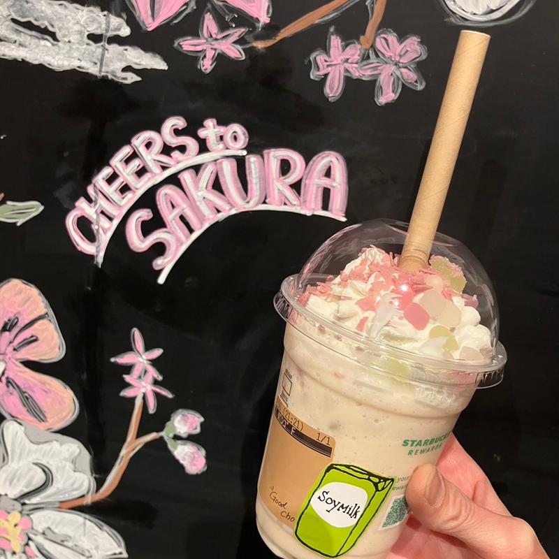 桜フラペチーノ(スターバックスコーヒー ららぽーと和泉店)