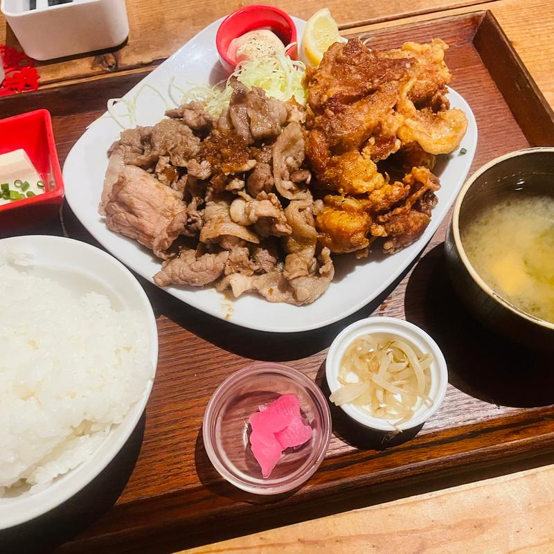 ハーフ＆ハーフ定食(フルカワ食堂2)