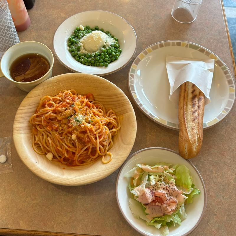 ランチパスタ+グリーンピース+ミニフィセル(サイゼリヤ 八千代大和田新田店)