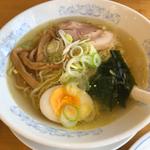 しおラーメン