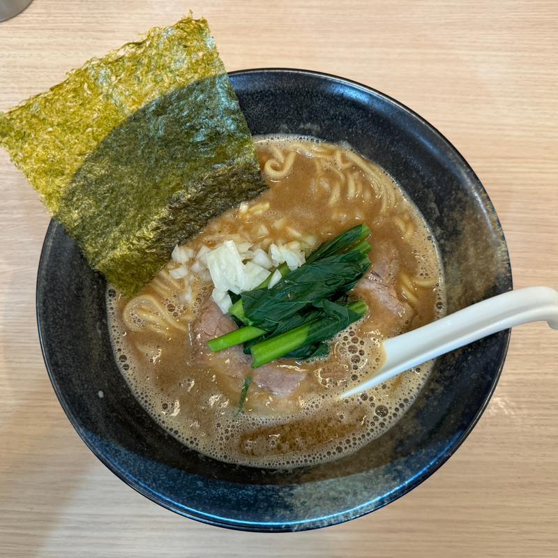 豚骨 de 醤油(麺屋 乃まど)