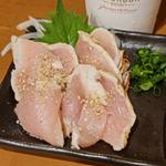鶏刺(大阪西成もつ肉商店)