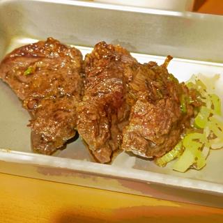 牛ハラミ(大阪西成もつ肉商店)