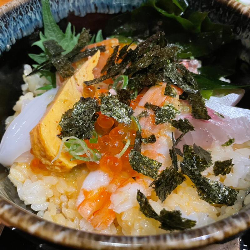 ごまだし醤油の海鮮丼(袋町焔心)