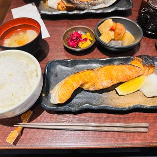 焼き鮭定食(たい将 （TAISHO）)