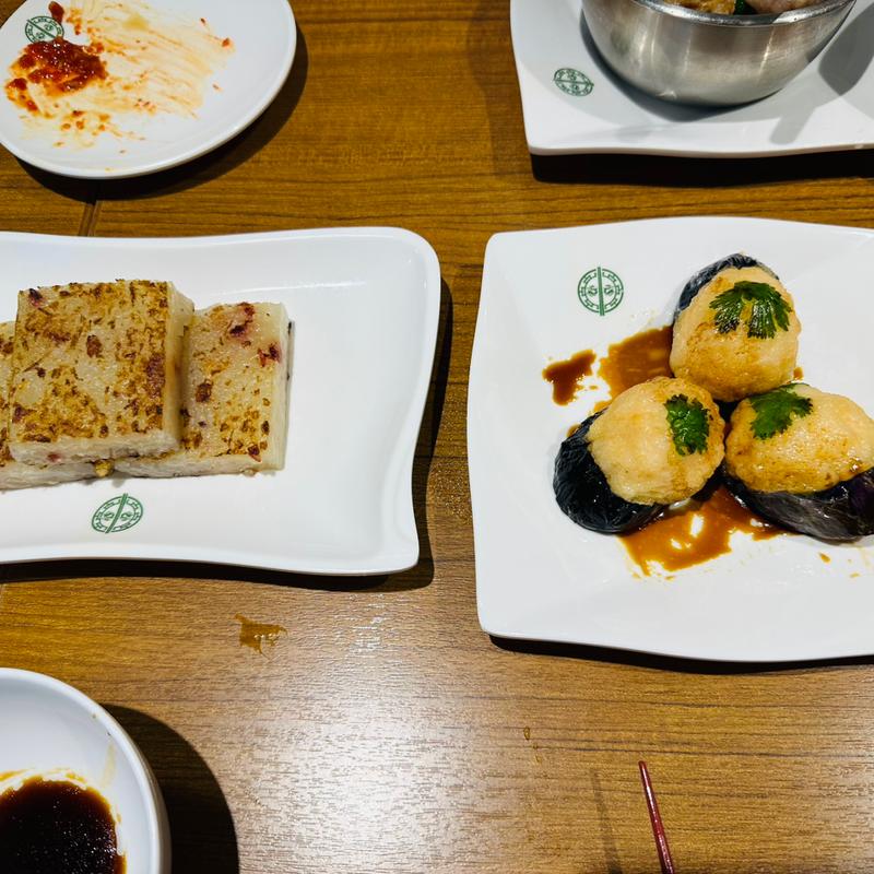 点心各種(添好運 新宿サザンテラス店)