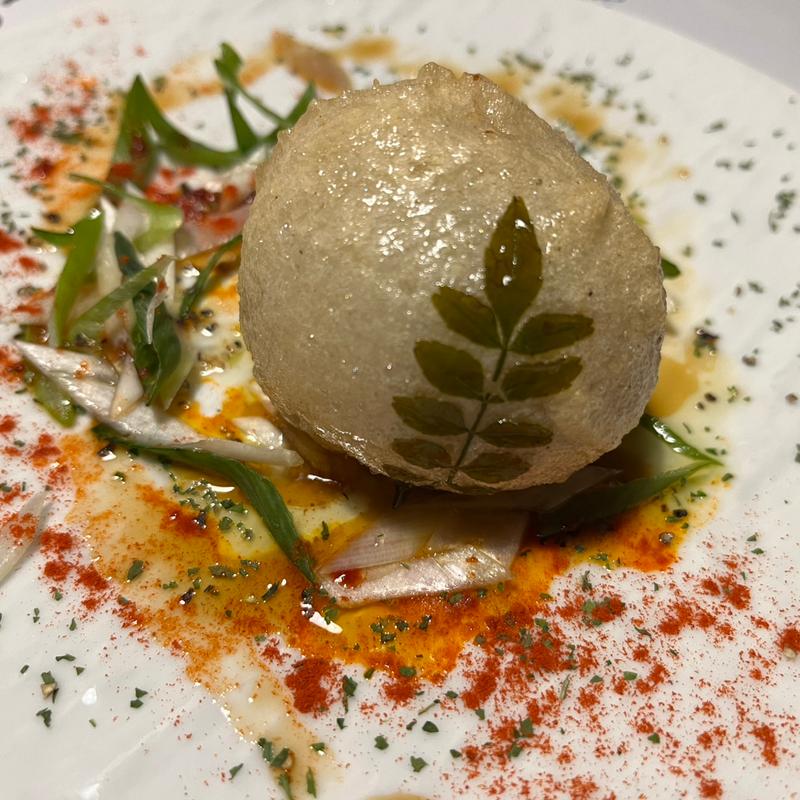 ウッフ•ド•ロワイヤル(焦がしバター醤油)(ハチマル蒲鉾)