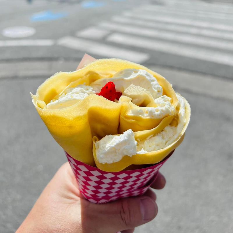 イチゴ生クリーム(やみつきクレープヒロシ)