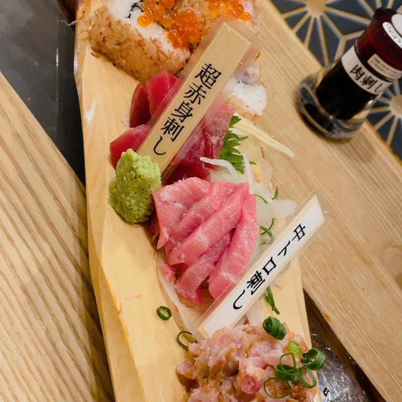 マグロのパラダイス盛り(豊洲本まぐろと炭焼きパラダイスshigi38)