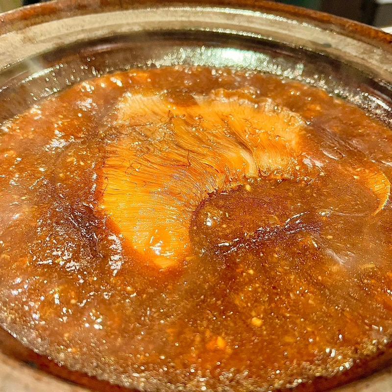 ふかひれ姿ぐつぐつ煮(紅紅火火)