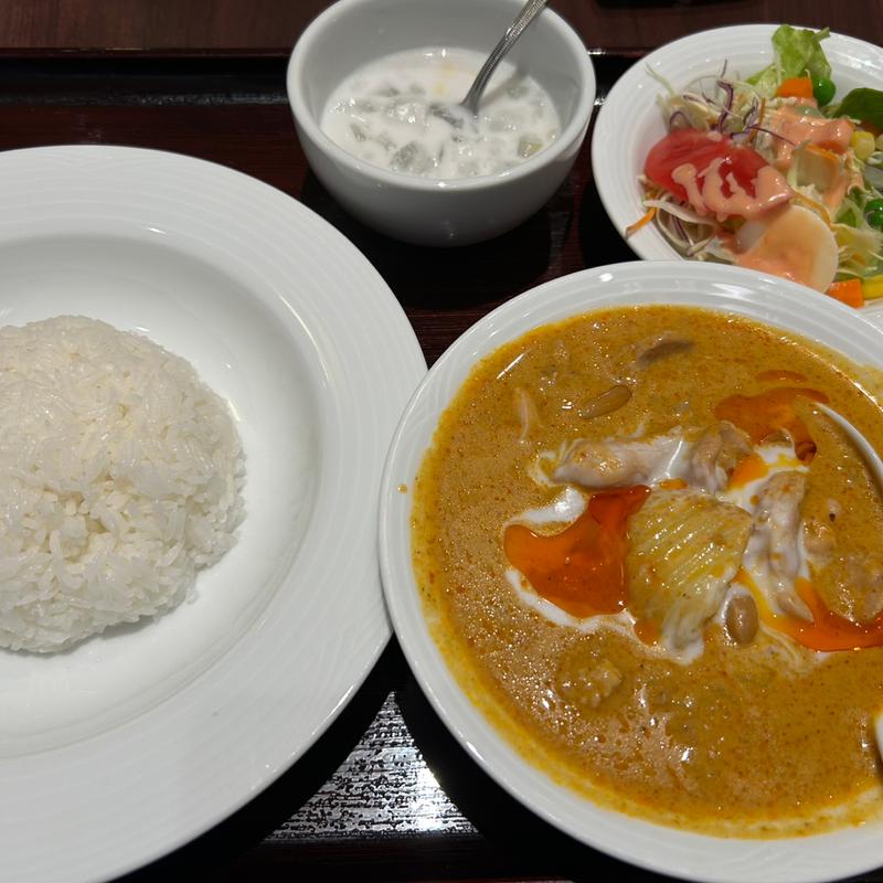 マッサマンカレーセット(ジャスミンタイ 田町タワー店)