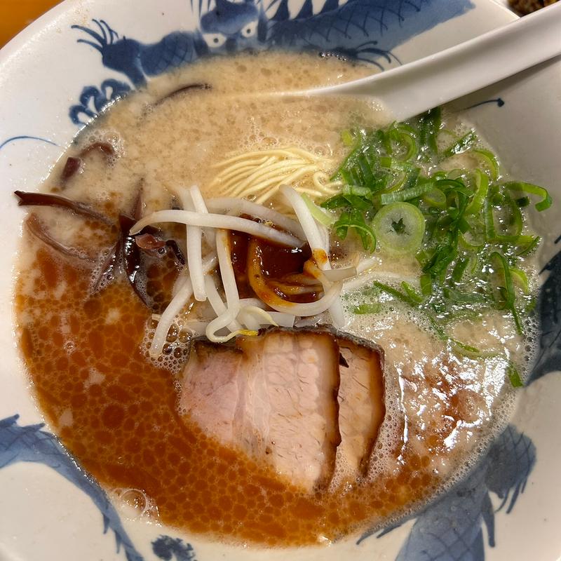 とんこつコク味(ラーメン 龍の家 ワンダーシティ店 （RAMEN TATSUNOYA）)