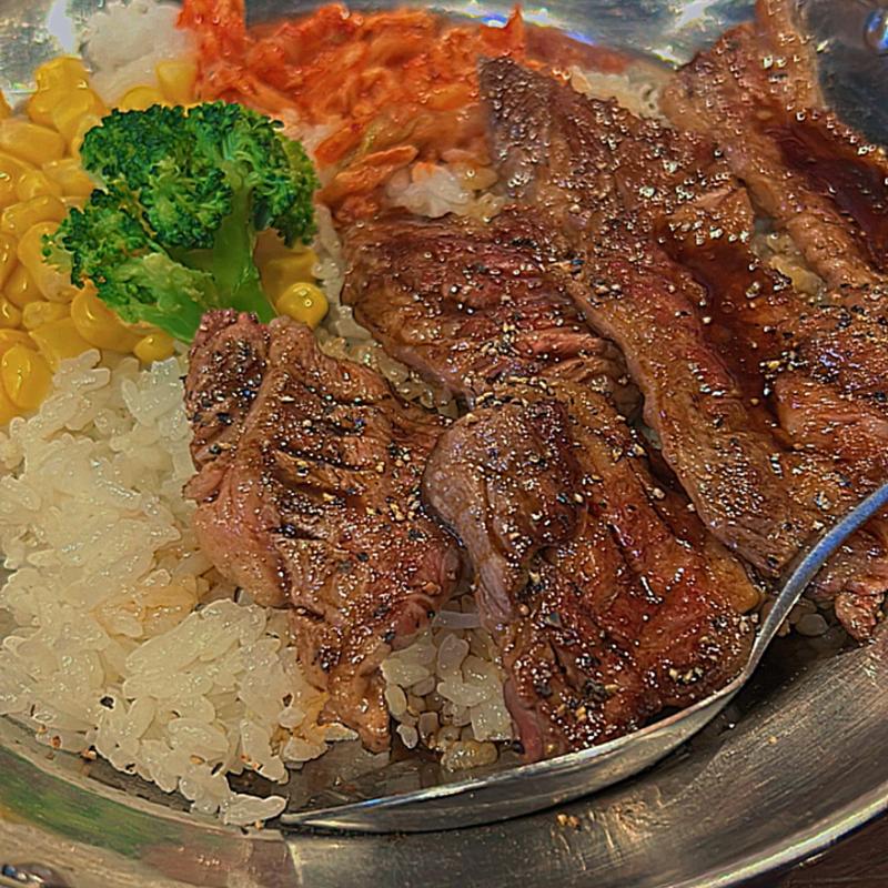 ステーキ丼セット(松本ステーキ )