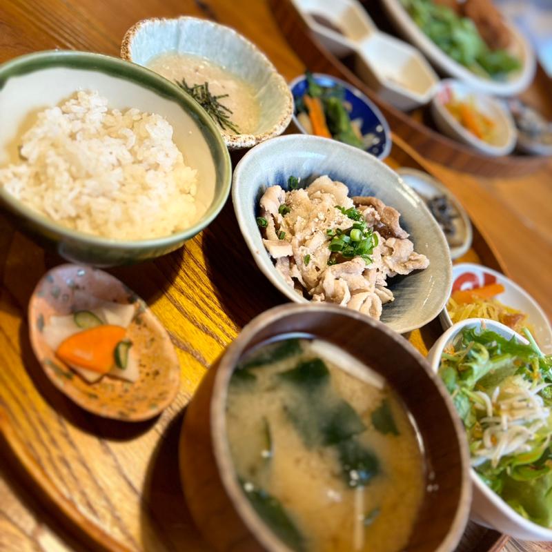 回復定食(八百屋とごはん うらや西天満店)