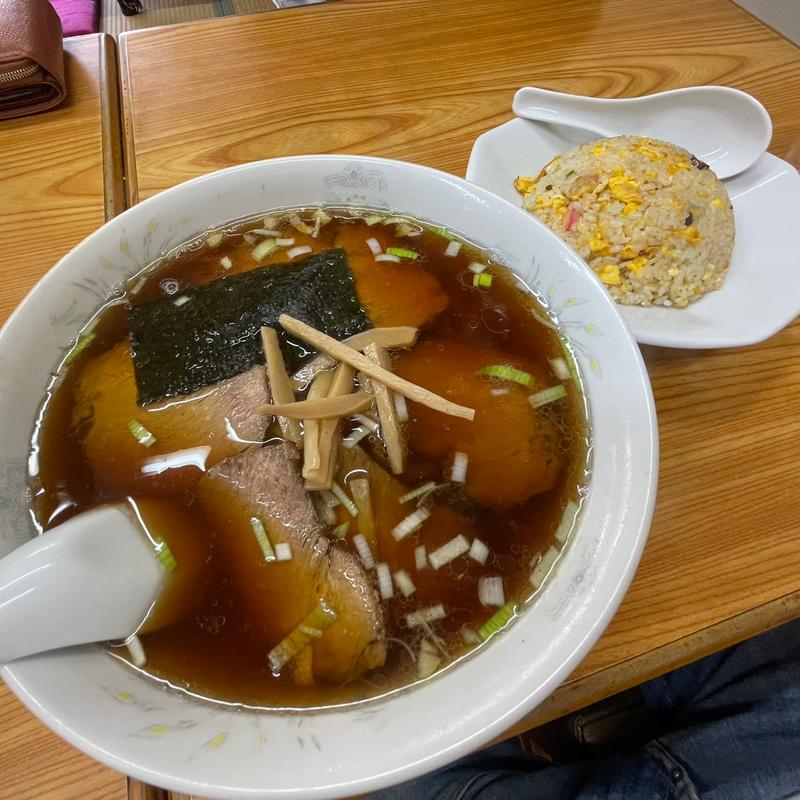チャーシューメンと半チャーハンセット(東洋一)
