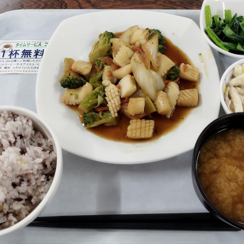 元気が出るメニュー(イカとブロッコリーのオイスターソース炒め)(葛飾区役所　食堂 )