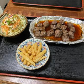壱岐牛サイコロ・ステーキ単品(お食事処みうらや )