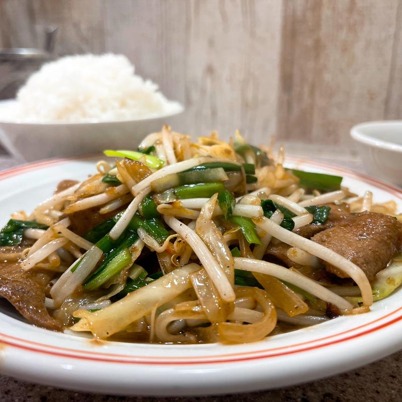 レバニラ定食　大盛り(ラーメン王 後楽本舗)