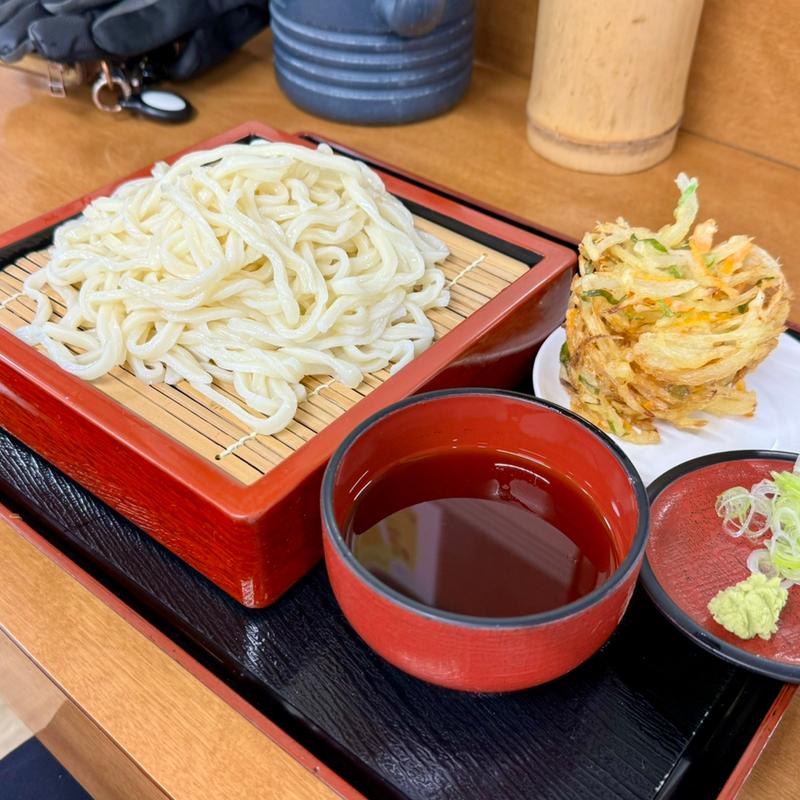 もりうどん＋＋かき揚げハーフ(むじな庵本店)