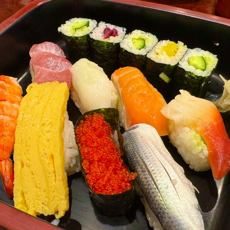 並寿司(さかり寿司)